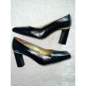 Timothy Hitman Classic Black Leather Pumps with Gold Accents - size 9